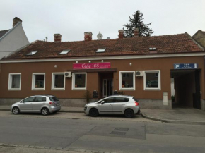 Гостиница Cáfe 168  Вена